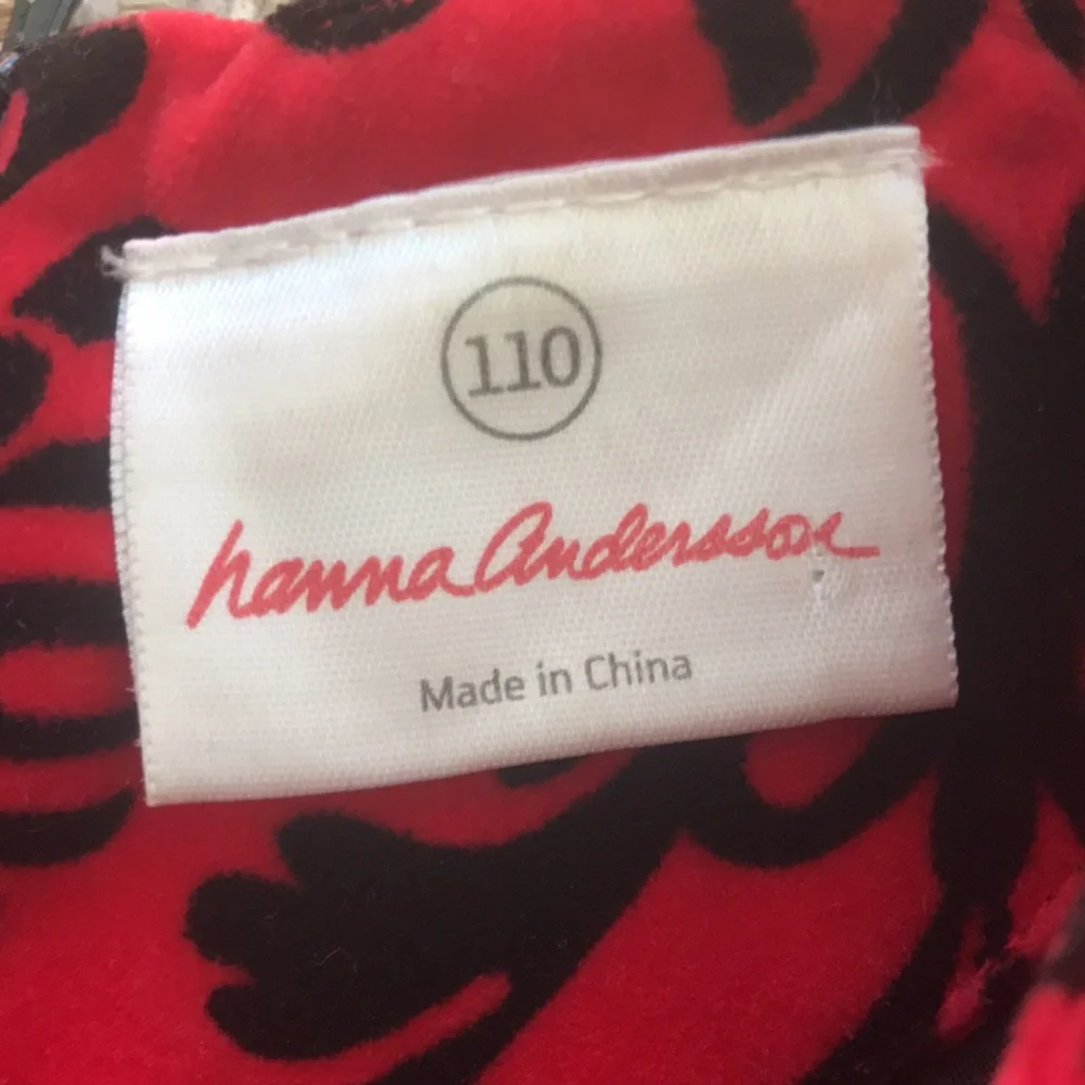Hanna Andersson Velvet Dress (size 110) - Picture 4 of 5